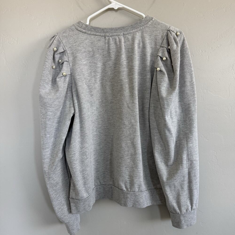 Jolie & Joy Gray Pullover Sweatshirt Woman’s Size XL Pearl Shoulder Accents - Picture 5 of 8